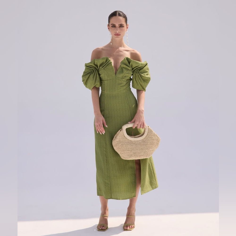 ⚡️Cult Gaia Muna Dress in Palm Green size 4